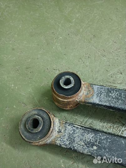 Рычаг задний нижний