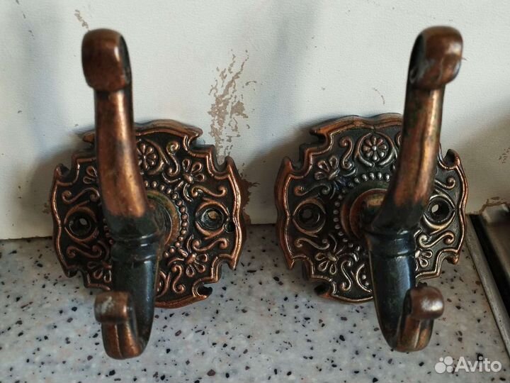 Крючки для одежды и кухни медь и алюминий период С