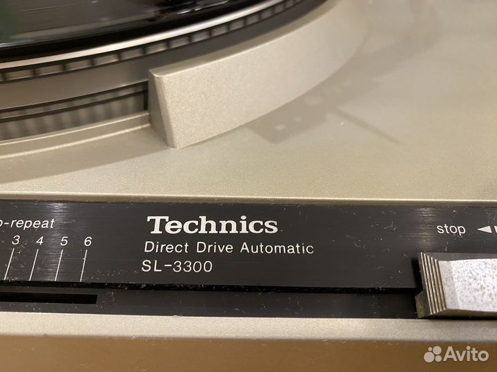 Проигрыватель винила Technics SL 3300