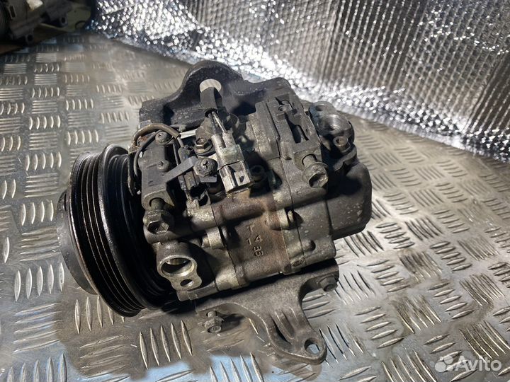 Компрессор кондиционера EJ206 legacy