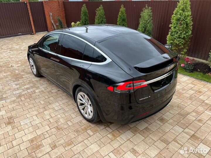 Tesla Model X 329 л.с. AT, 2018, 53 000 км