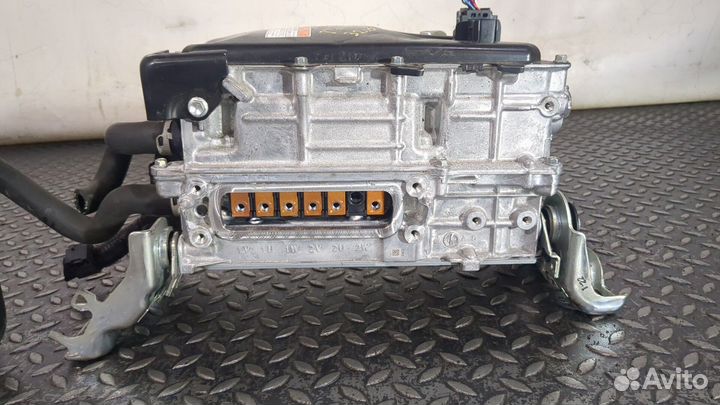 Инвертор Toyota Corolla E210 2018, 2020