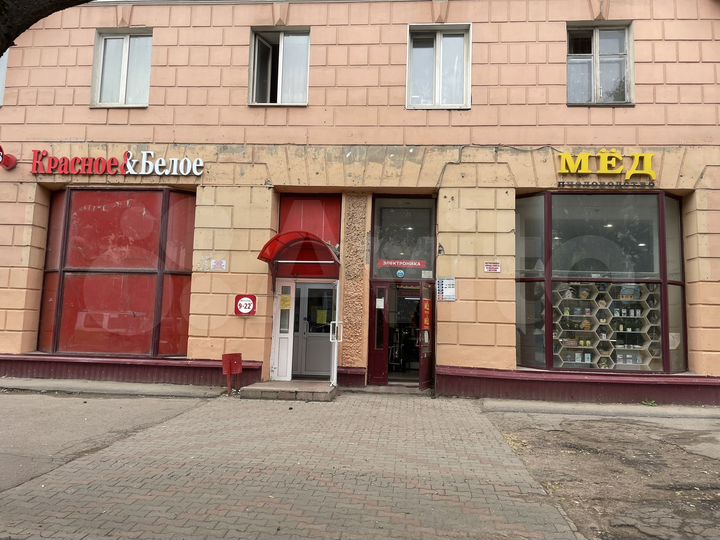 Торговая площадь, 18 м²