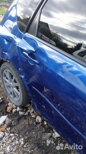 Mazda 3 1.6 AT, 2007, битый, 170 000 км