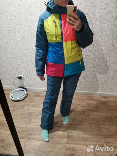 Горнолыжный костюм женский 46 размер