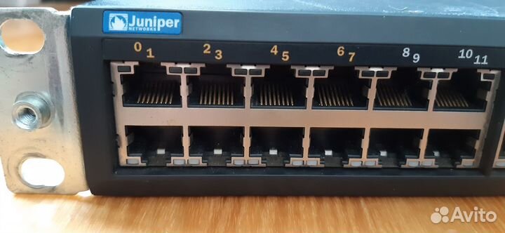 Коммутатор Juniper EX4200-24T Gigabit + 8 PoE