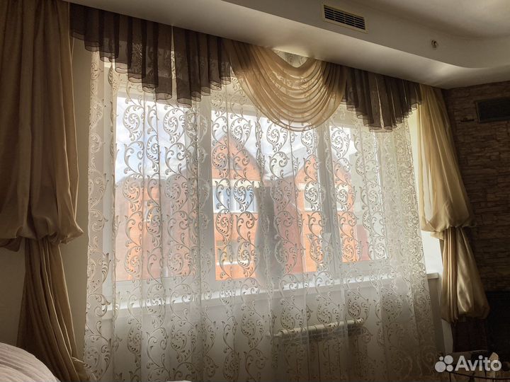 Шторы партьеры