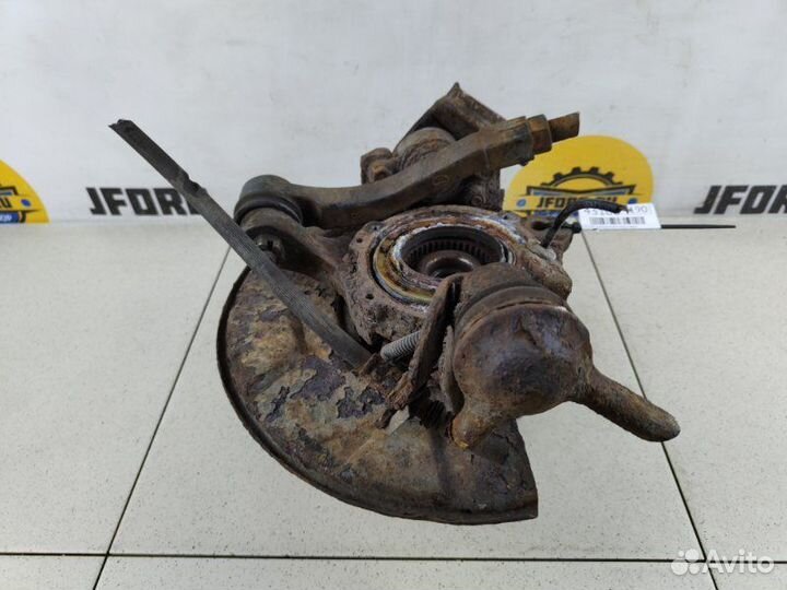 Кулак поворотный передний правый Ssangyong Kyron