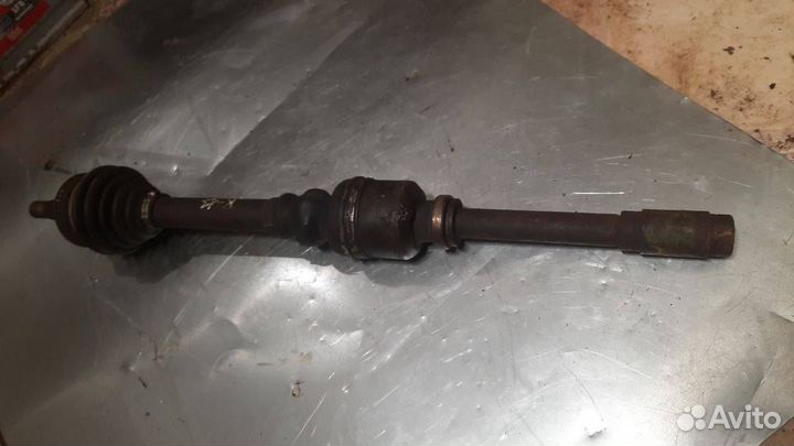 Полуось передняя правая Citroen Xsara Picasso 2003
