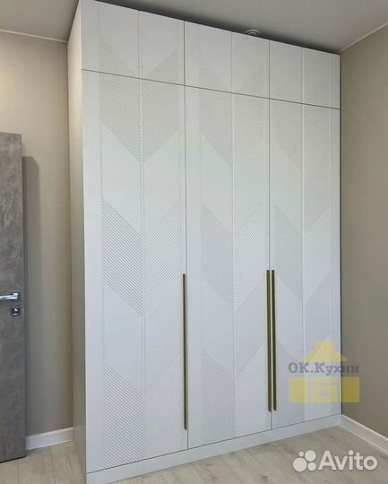 Шкаф в прихожую