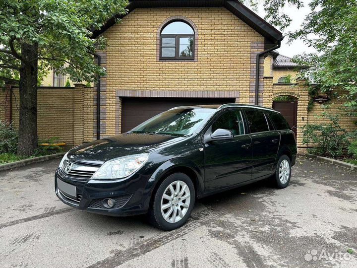 Opel Astra 1.8 AT, 2014, 186 000 км