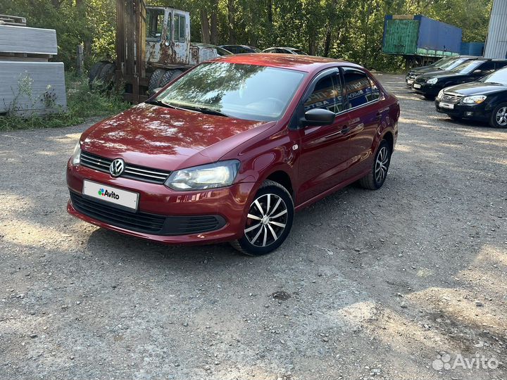 Volkswagen Polo 1.6 МТ, 2012, 220 000 км