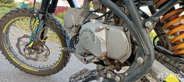 Regulmoto seven125