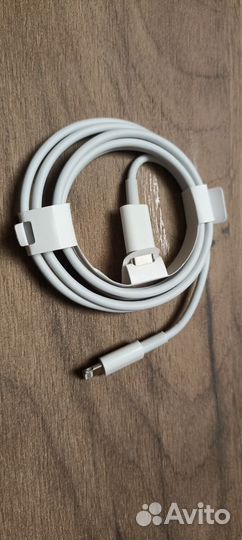 Кабель для iPhone