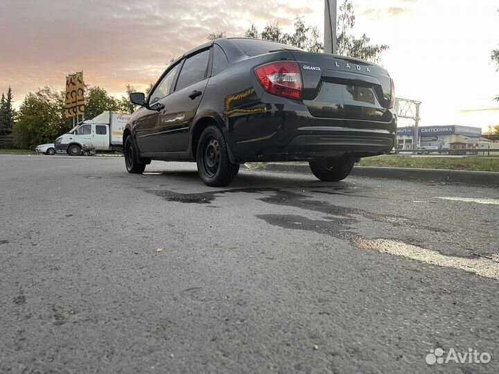 LADA Granta 1.6 МТ, 2019, 106 000 км