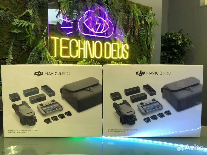 DJI Mavic 3 Pro Fly More Combo(DJI RC)