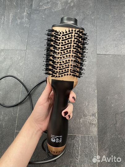 Фен щетка новая