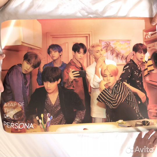Официальные плакаты BTS