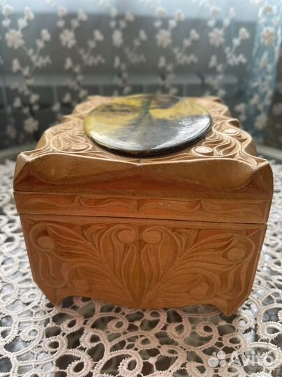Шкатулка старинная деревянная