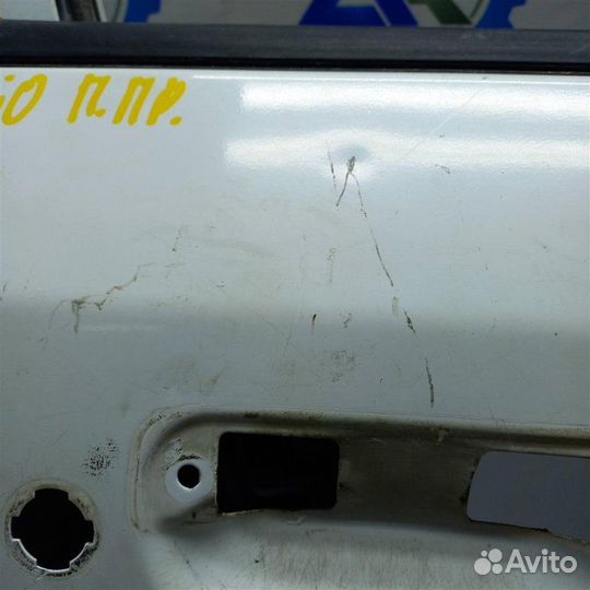 Дверь передняя правая Mazda Demio 1 DW3W 1999