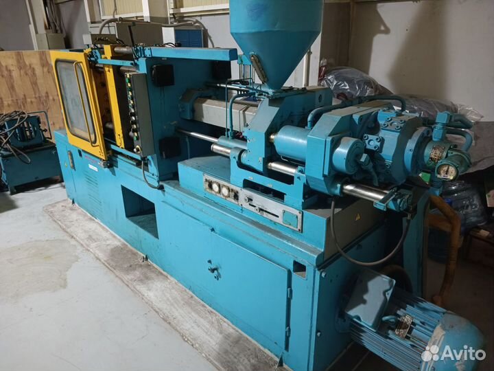 Термопластавтомат дм3330, новый 150 см3