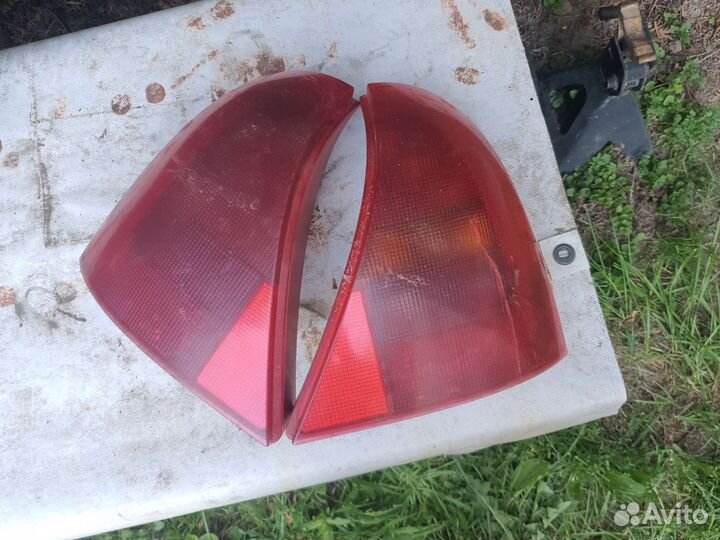 Renault clio 2 задние фонари