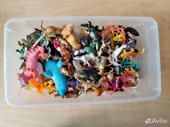 Игрушки фигурки животных