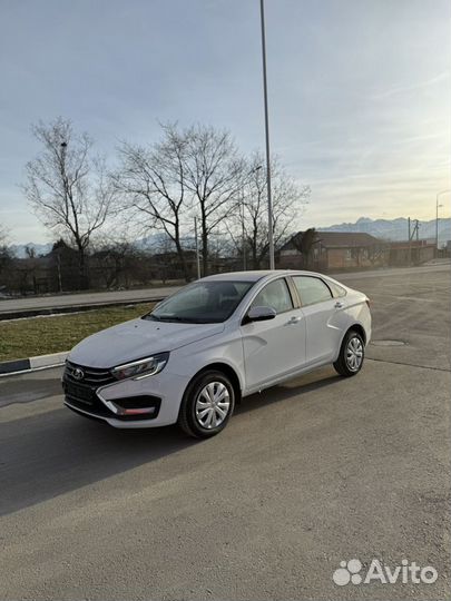 LADA Vesta 1.6 МТ, 2023, 6 км