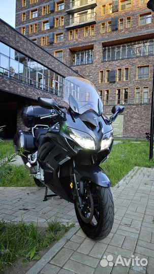 Европейская туристическая Yamaha FJR1300