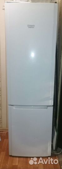 Холодильник на запчасти или ремонт