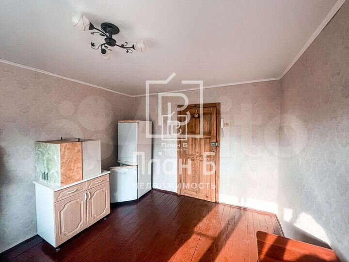 Комната 12,9 м² в > 9-к., 4/5 эт.