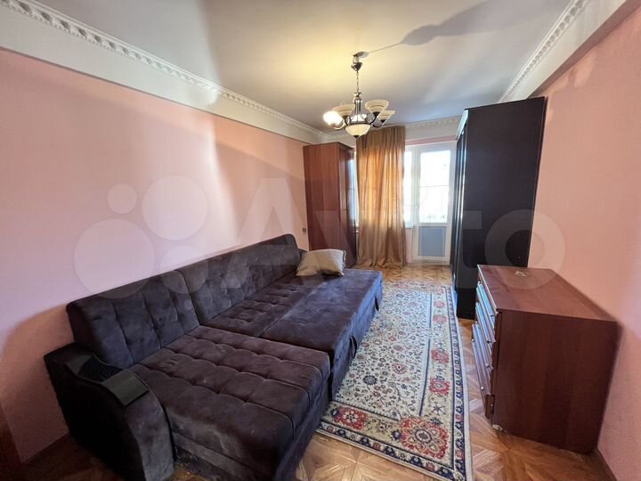 3-к. квартира, 85 м², 10/11 эт.