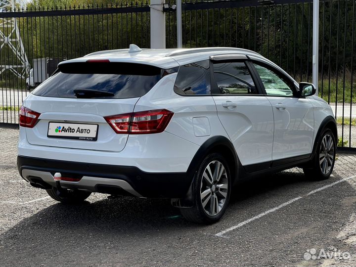 LADA Vesta Cross 1.8 МТ, 2019, 135 000 км