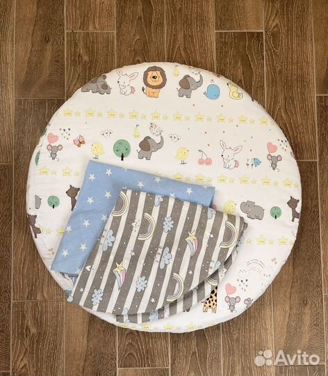 Детский круглый матрас и 3 простыни