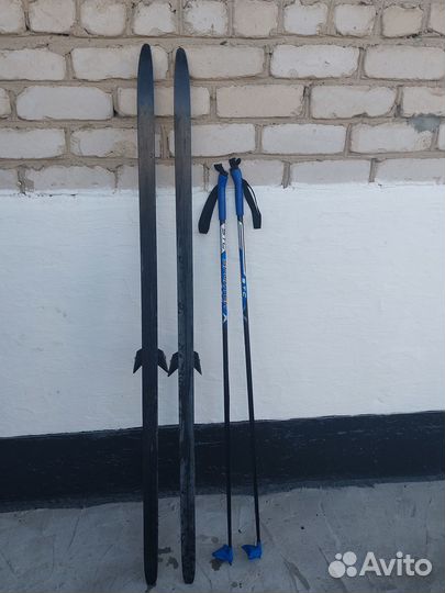 Продаю лыжи