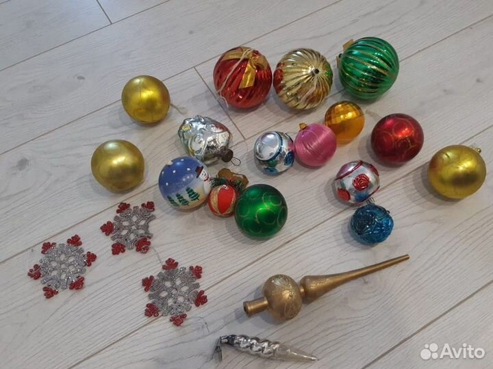 Новогодние игрушки