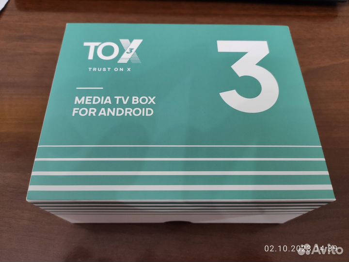 Android приставка Tox3 4гб/32гб (новая)