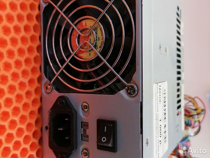 Т) блок питания Thermaltake xp550 pp