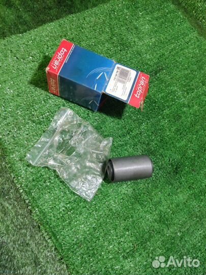 Сайлентблок кронштейна кпп Volkswagen Transporter