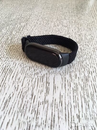 Xiaomi Mi SMART Band 8 и 2 доп. ремешка