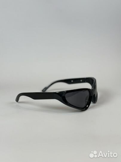 Солнцезащитные очки balenciaga