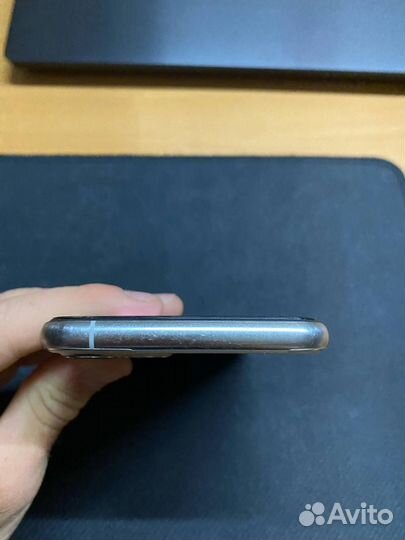 Телефон iPhone 11 pro