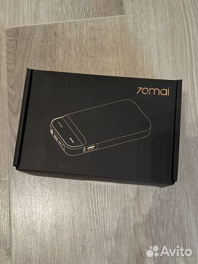 Пусковое устройство для автомобиля Xiaomi