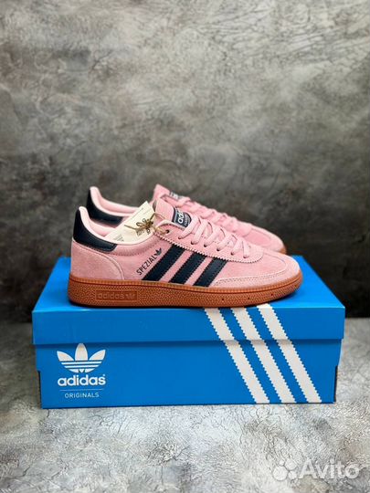 Кроссовки Adidas spezial