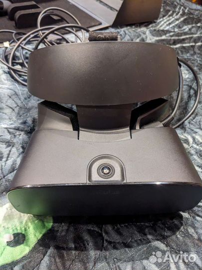 Шлем виртуальной реальности