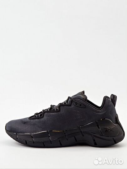 Reebok оригинал 38 кроссовки черные серые