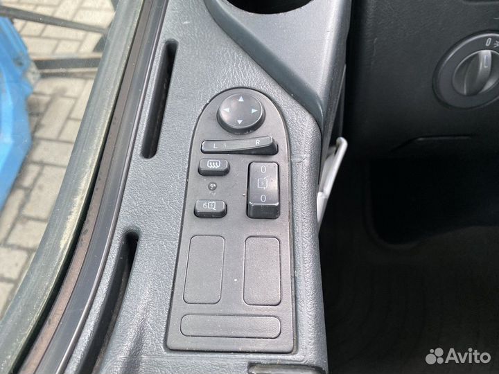 Блок комфорта левой двери