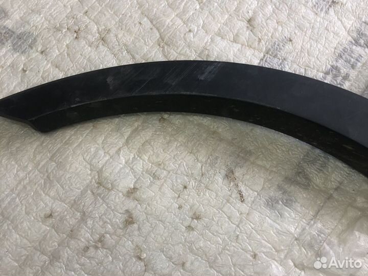 Накладка двери задняя правая Kia Sorento 4 2020