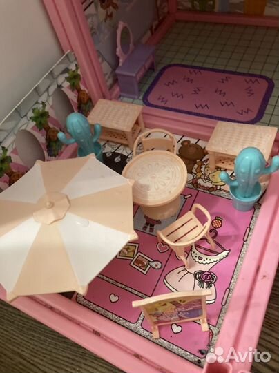 Домик кукольный