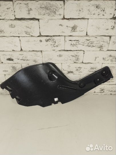 Пыльник левый 52592-60030 Toyota LC300